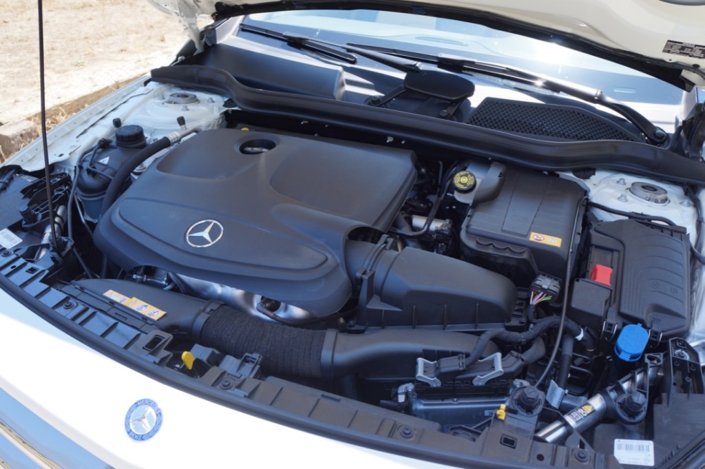 Mercedes-Benz 2-Liter Direct Injection Turbo