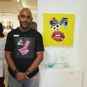 Vakseen at an exhibition at the Tag Gallery in August 2015.