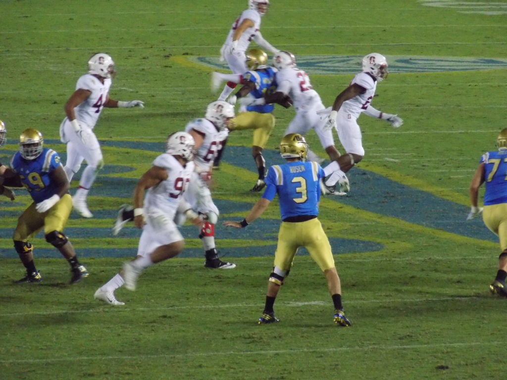 UCLA QB Josh Rosen completes a pass in the third quarter for a short gain at the Rose Bowl on Saturday, September 24. Photo by Michael C. Floch.