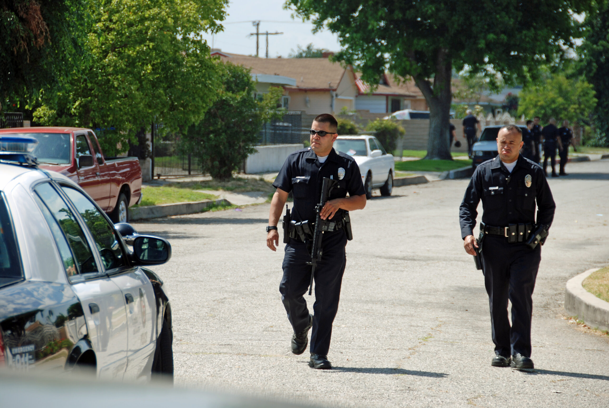 On July 1 at around 3:15 pm an injury report involving an LAPD bicycle officer was made. Canyon News, Lapd officer