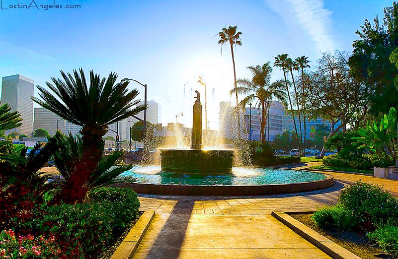 Beverly Hills Hosts Electric Fountain Dedication Ceremony Canyon