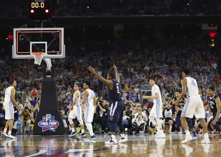 Villanova Buzzer Beater Stuns North Carolina