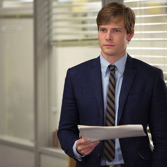 hunter-parrish Hunter Parrish Sells Sherman Oaks Home