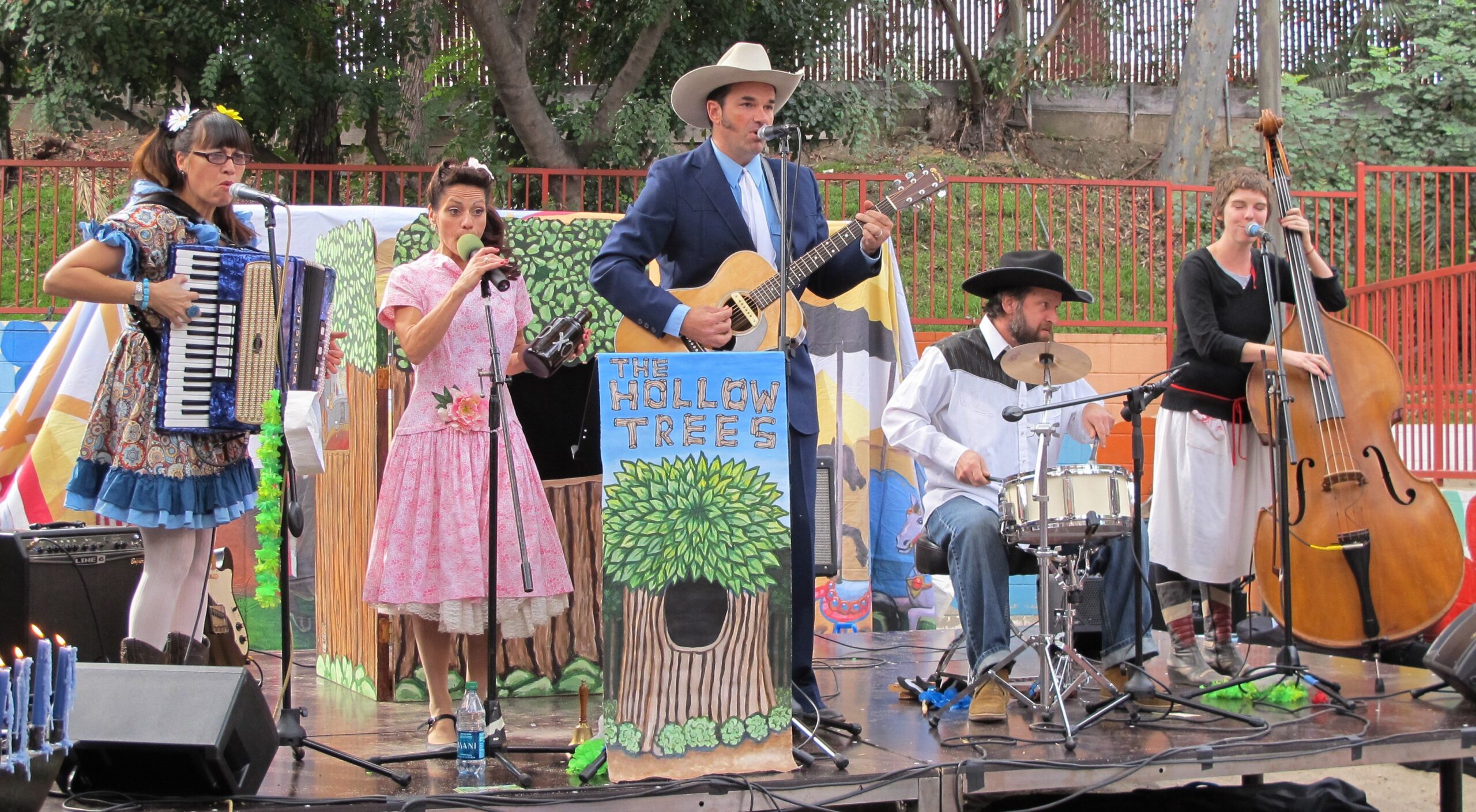 Santa Monica Public Library Presents The Hallow Trees The Hallow Trees Santa Monica Public Library Presents