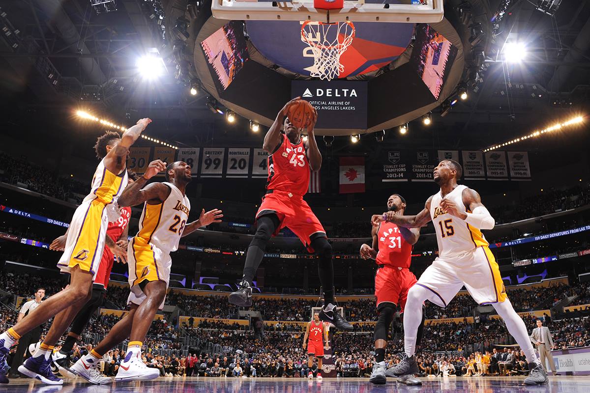 Raptors Beat Lakers Behind Lowry’s 41 Points