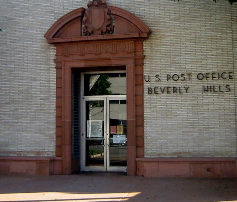 Beverly Hills USPS To Improve Mail Services
