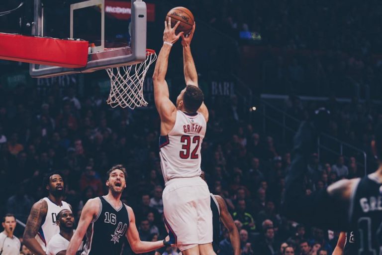 Clippers Fall To Spurs In Paul’s Return