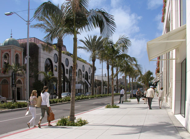 Beverly Hills Sidewalks To Be Surveyed By The City