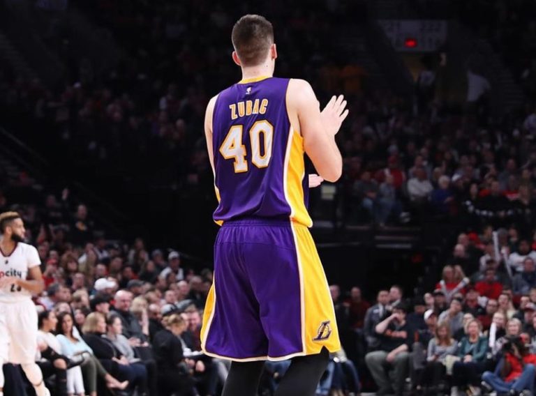 Lakers Lose To Last Place Suns