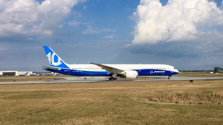United Airlines Explosive Controversy!