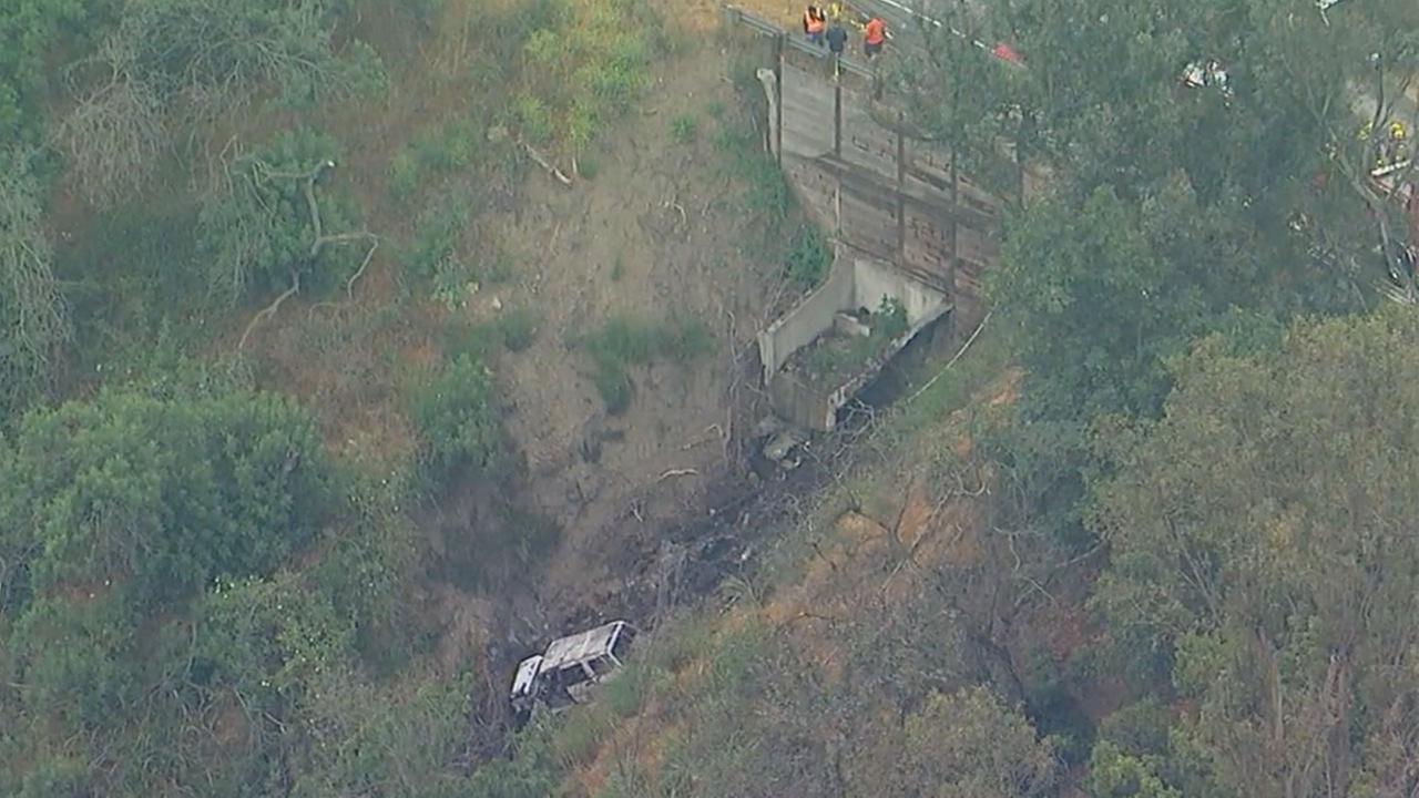 sherman oaks car flip over ciff off
