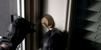 Hunt For Burglary Suspect At Hollywood Apartment Complex