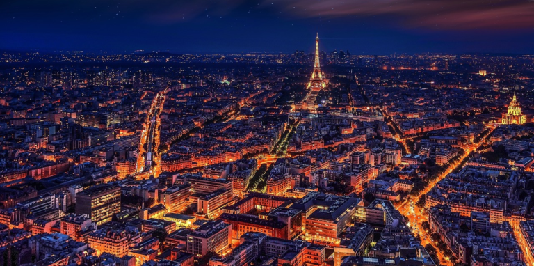 Vacationing In France:  5 Tips To Booking The Perfect Rental Homes
