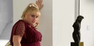 “The Hustle” Misfires On Laughs