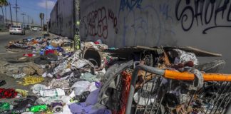 Salon Owner Discusses Effects Of California’s Homeless