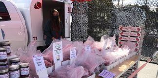 Single Weekend Farmers Markets Start April 18