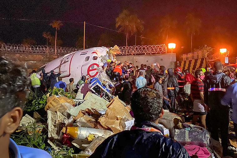 AI Express plane overshoots runway at Kozhikode airport