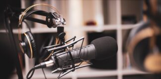 “Rob Has A Podcast” Is Fantastic!