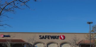 Safeway Replaces Delivery Drivers With DoorDash