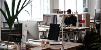 5 Tips When Hiring A Commercial Mover