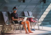 How Paystub Generators Help Freelancers With Tax Filing