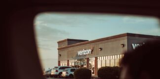 Malibu Victorious In Case With Verizon