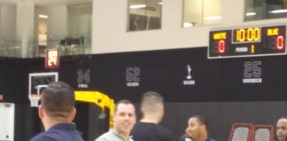 Lakers Snap Losing Streak