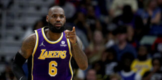 LeBron James Signs Two Year Extension