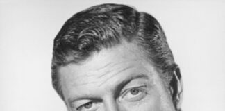 Dick Van Dyke Crashes His Car In Malibu