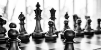 Tucker McCall Takedown On “Young And Restless!”