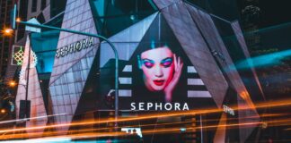 LASD Searching For Thieves Who Stole From Sephora