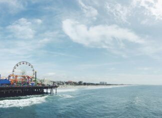 Here’s How To Experience Southern California Like A Tourist