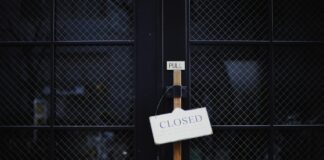 Pavilions Motel To Close In Santa Monica