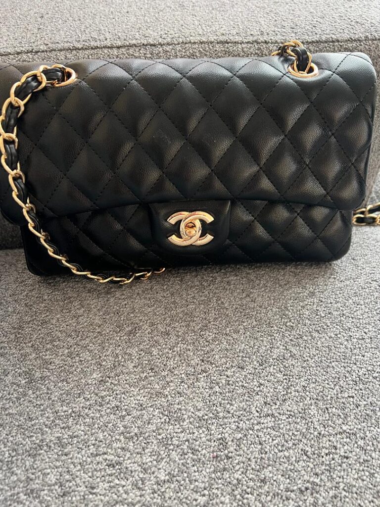 Celebrities and Designer Handbags!