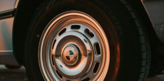 Thieves Rob Jewelry Designer, Slash His Tires