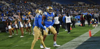 Washington Crushes UCLA In Home Finale