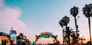 Negotiations To Use Santa Monica Pier Begin