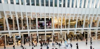 The Retailers Are Closing America