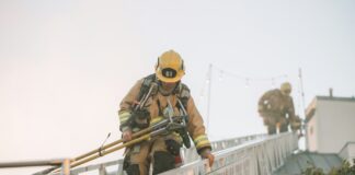 Structure Fire Extinguished In Beverly Grove