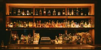 Brawl From Bar Spills Onto Santa Monica Boulevard