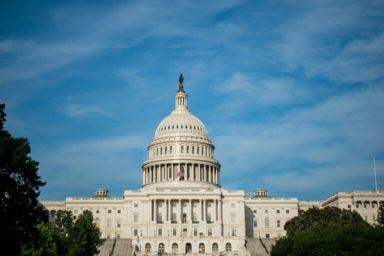 Should Congress Be Paid During A Government Shutdown