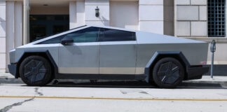Tesla Crashes Into Beverly Hills Playground