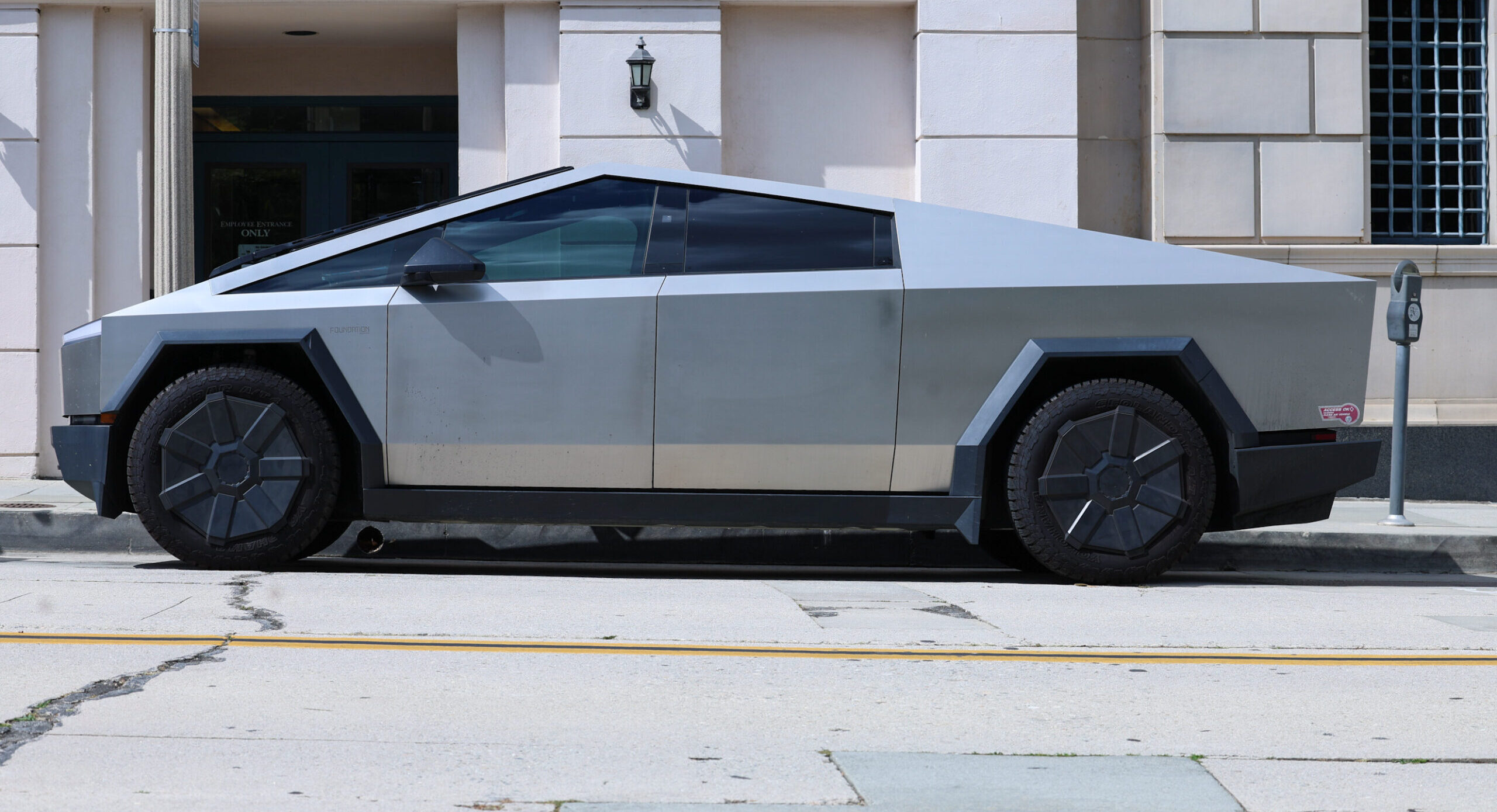Tesla Crashes Into Beverly Hills Playground