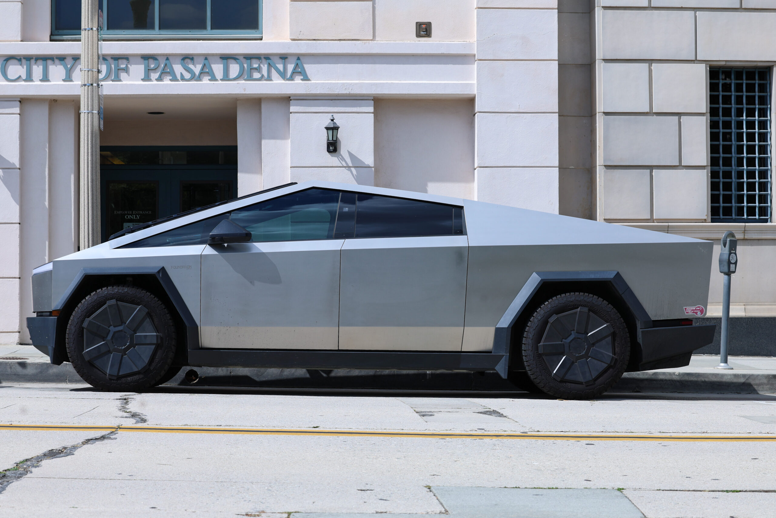 Tesla Crashes Into Beverly Hills Playground