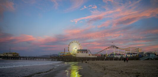 High Bacteria Levels At Santa Monica Pier Beach