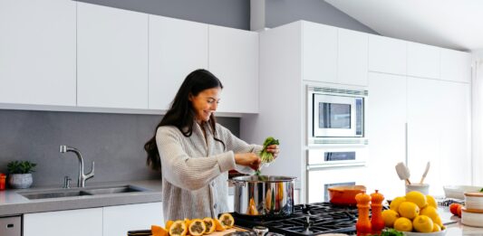 The MoreNiche.com Advantage: Smarter Affiliate Marketing For Health Brands