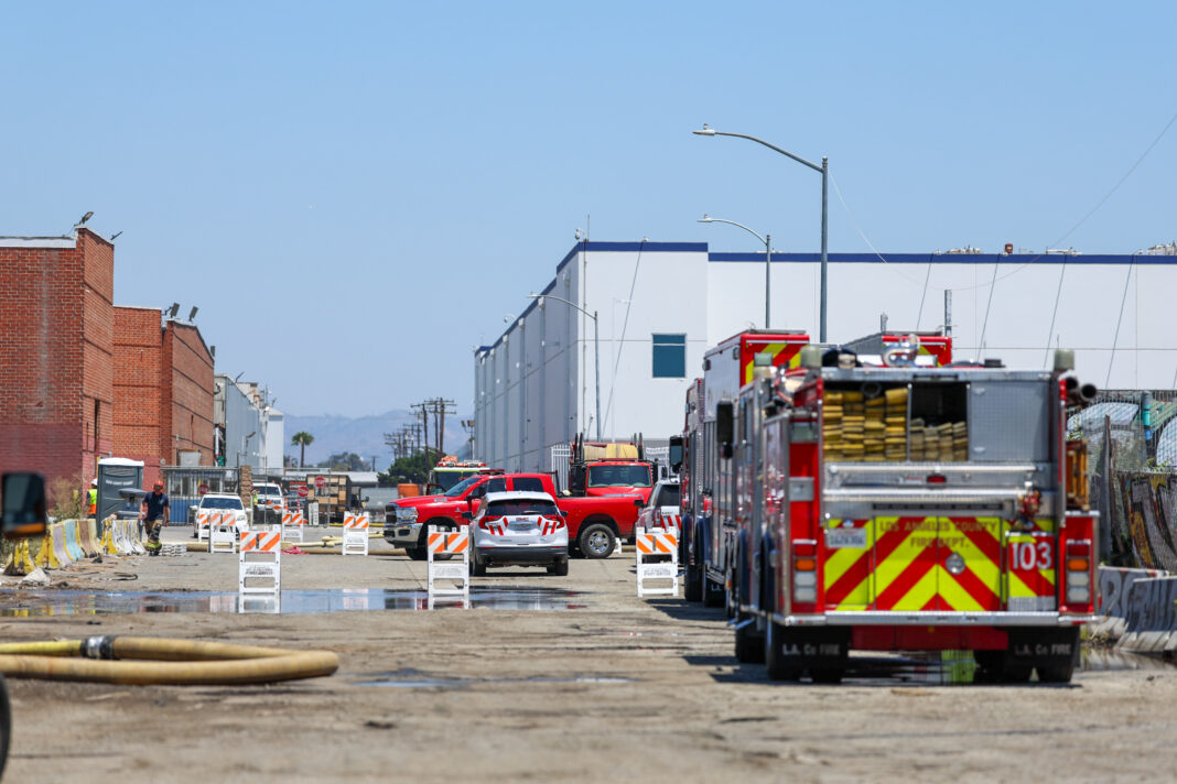 Fire Truck : closed Street