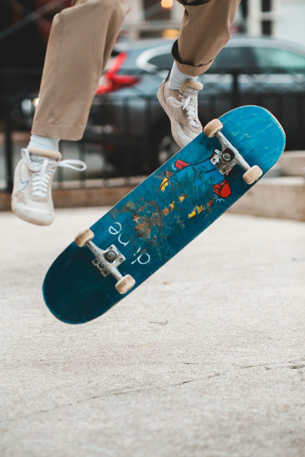 erik-mclean-qcKAq5nUcOU-unsplash