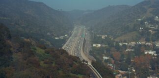 Elevated Congestion Increased By Crash On 405-Freeway