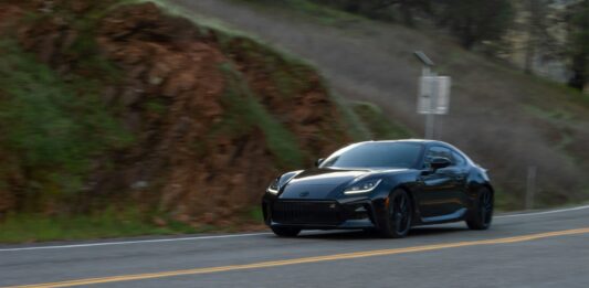 Nicolas Johnson Dies In Sherman Oaks Crash